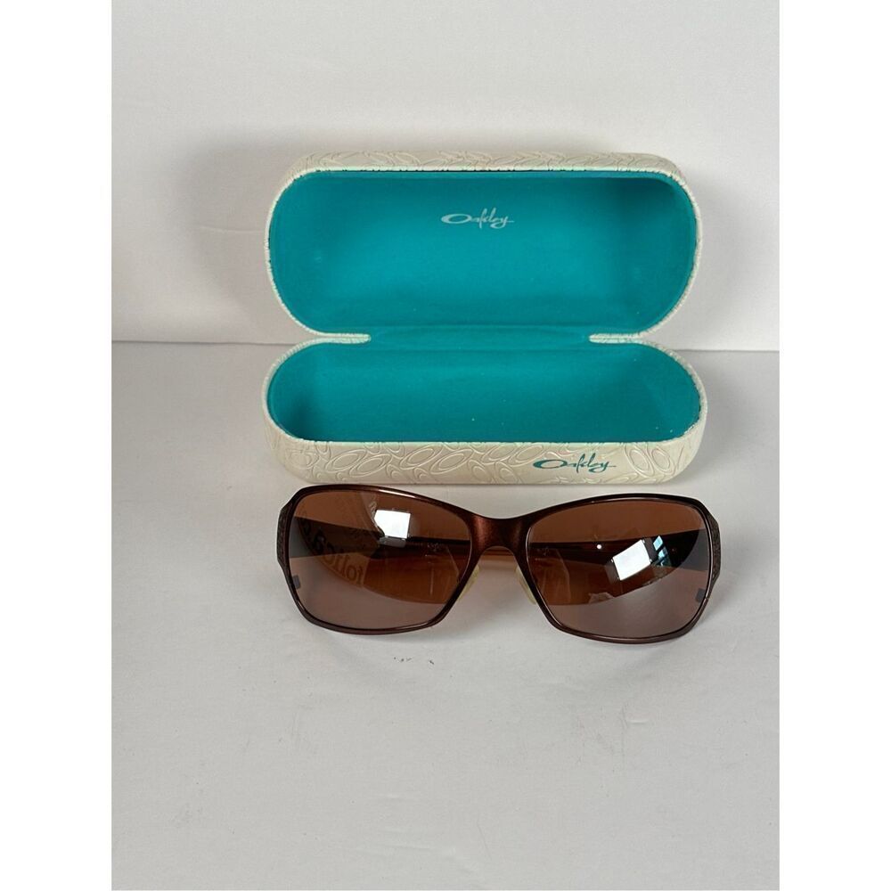Oakley Behave Bronze Metal Sunglasses with case
